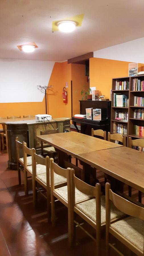 Casa Alpina De Filippi Hotel Macugnaga Bagian luar foto